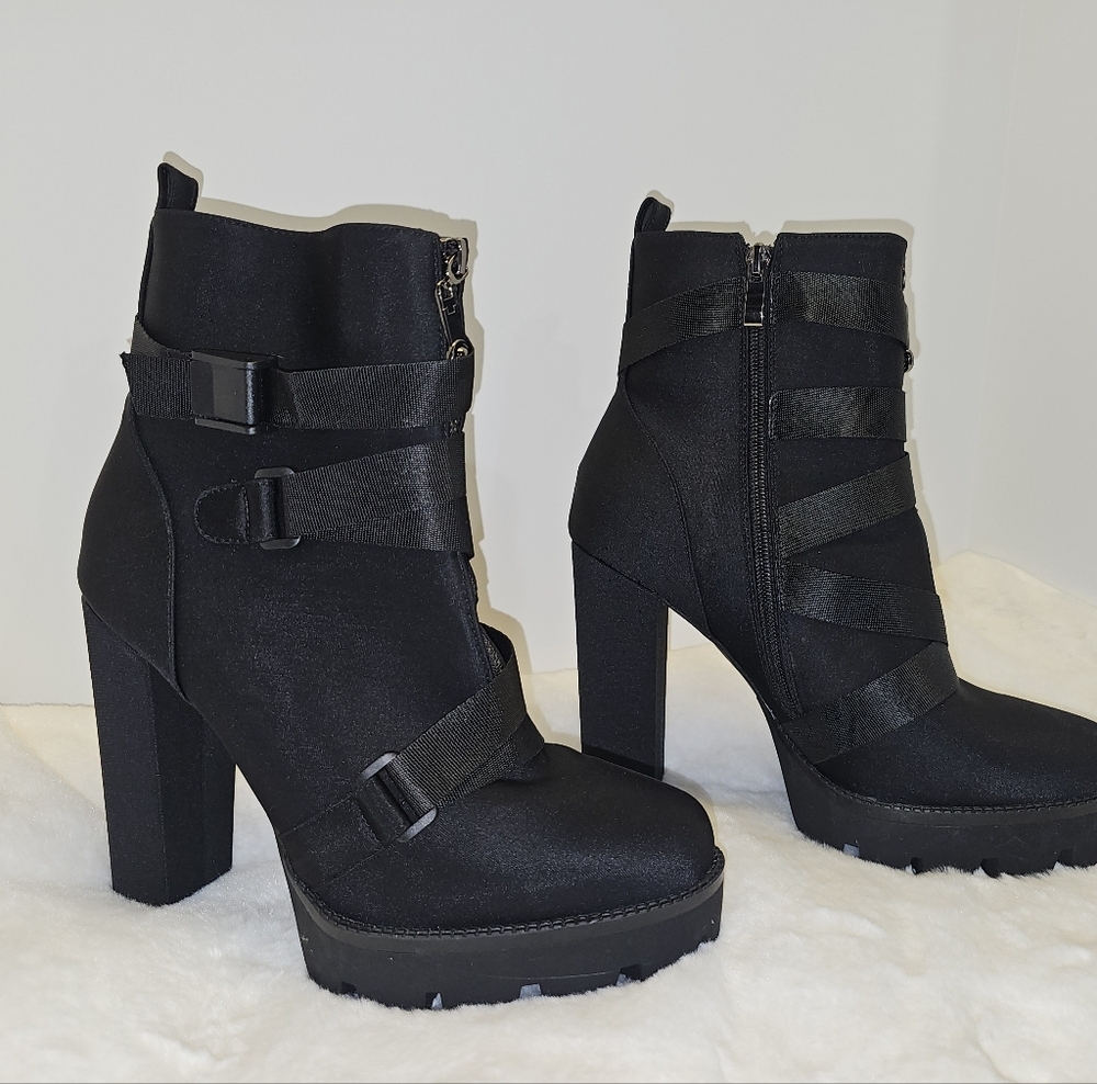 Black‎ Women's Ankle Boots